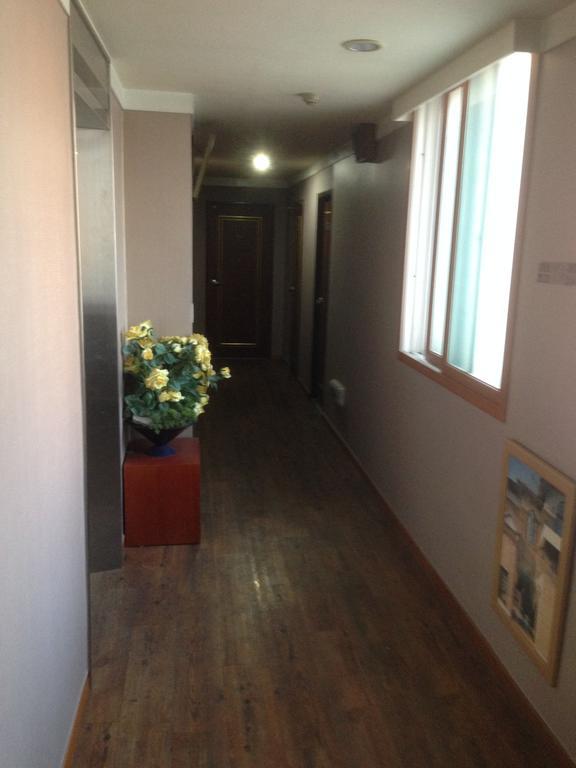 Daegu Goodstay Herotel Zewnętrze zdjęcie