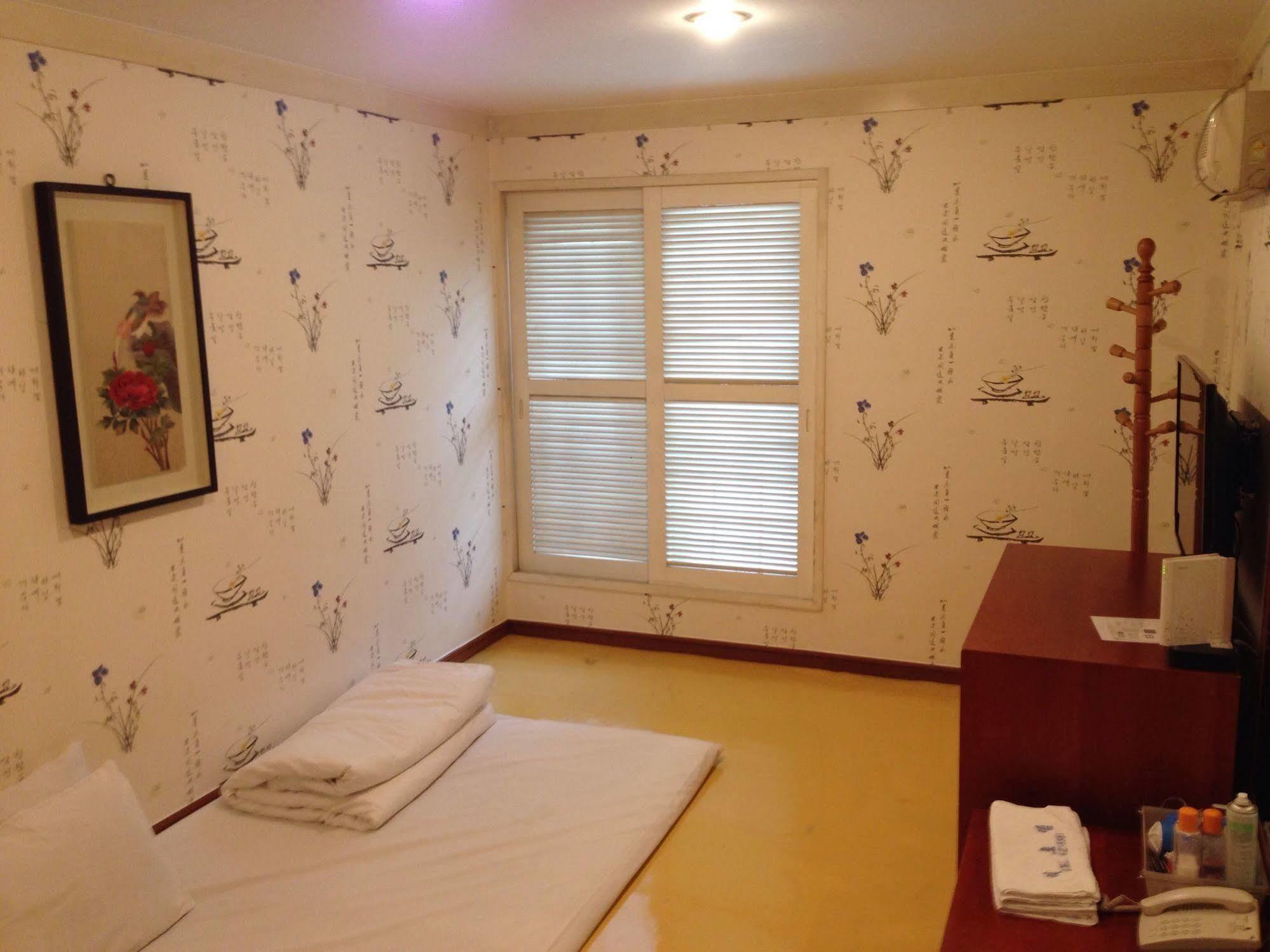 Daegu Goodstay Herotel Zewnętrze zdjęcie